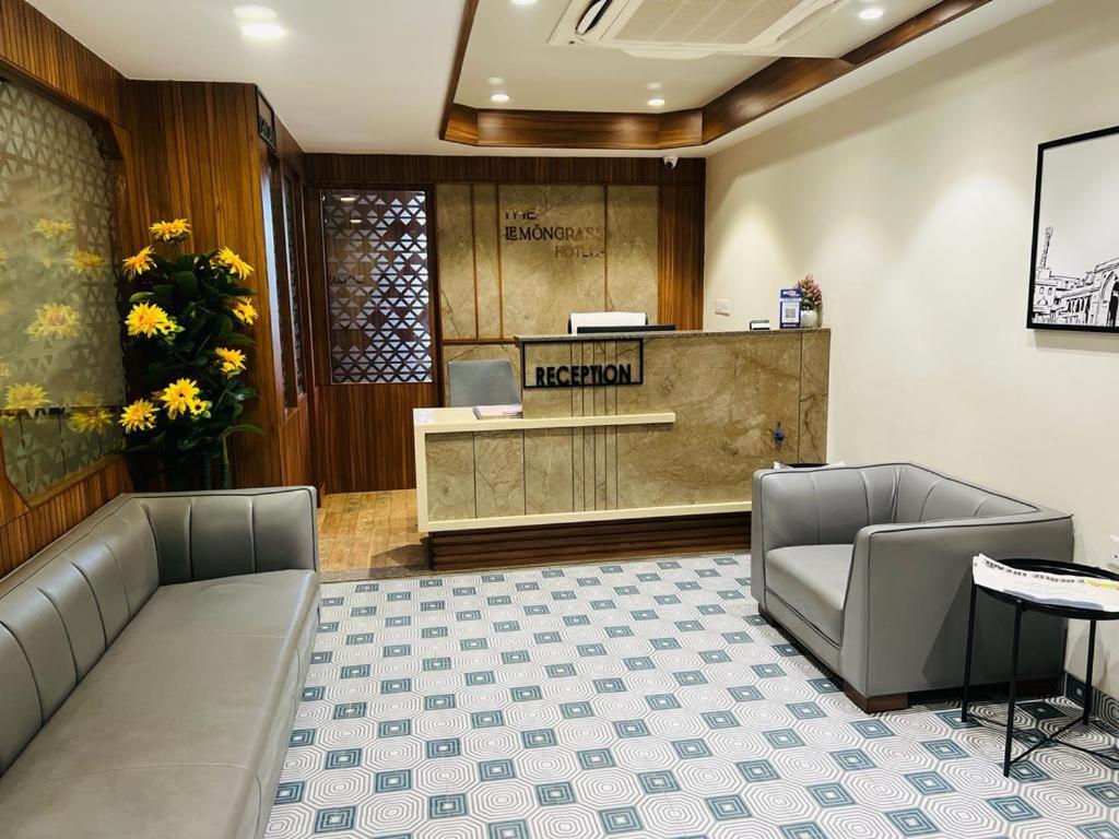 The Lemon Grass Hotel Γκαντχιναγκάρ Εξωτερικό φωτογραφία